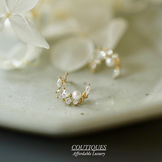 A Pair | Valentines Gift 9K Solid Gold Dainty Natural Pearl Earrings, A pair of Flora earrings, Real Gold Earrings, Sparkly Moon Stud